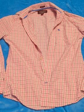 🌸 Muscle Fit Pink Plaid Shirt 🌸
